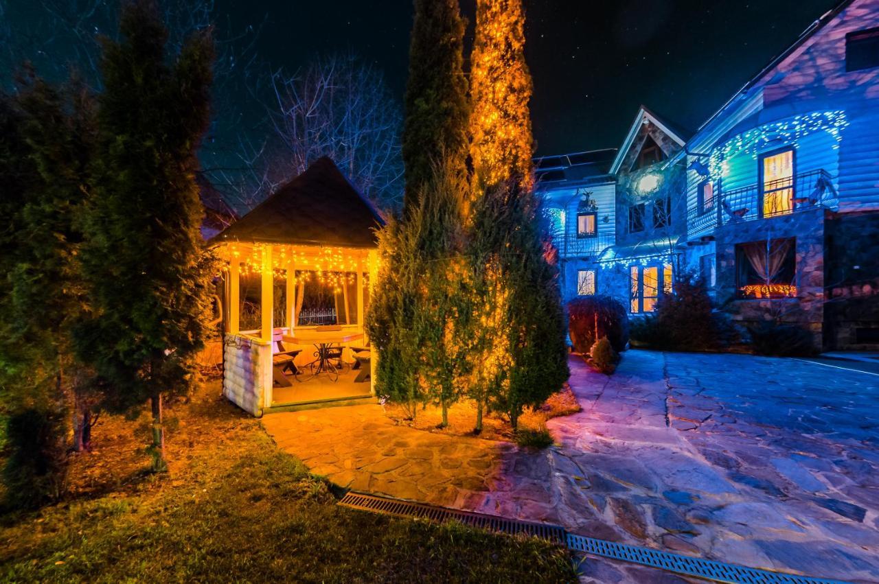 Hotel Velyka Vedmedytsya Yaremche Exterior photo