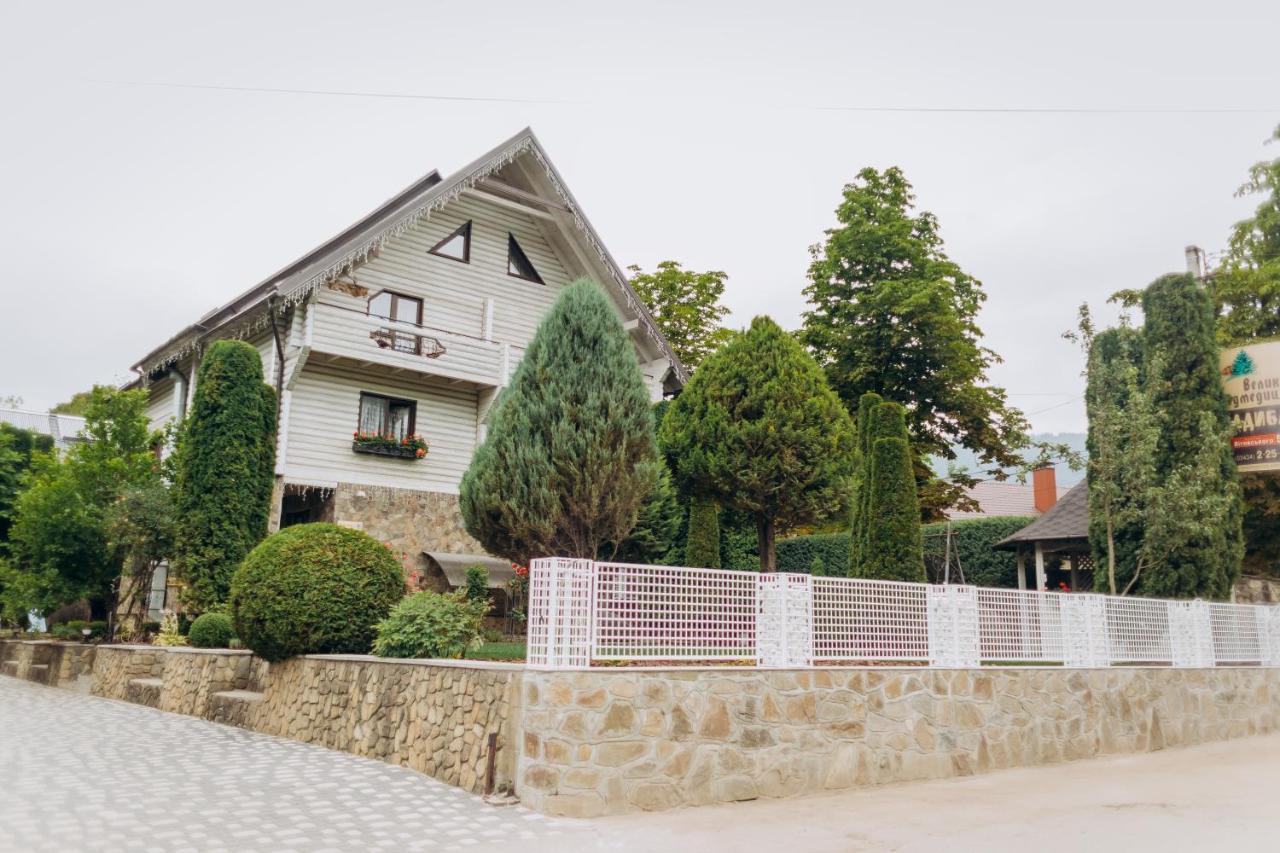 Hotel Velyka Vedmedytsya Yaremche Exterior photo